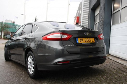 Ford Mondeo - TITANIUM 1.5Tdci 5D NAVI KEYLESS PDC - 1