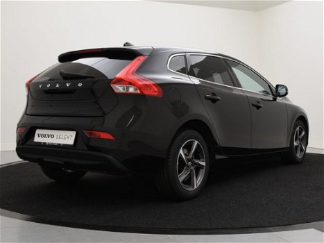 Volvo V40 - T2 NORDIC+ XENON STANDKACHEL NAVI VOC PARK ASSIST BLUETOOTH - 1