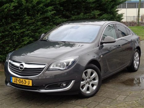Opel Insignia - 1.6 Turbo 170PK, 5D Innovation | EU NAVI | 1.700 KG TREKVERMOGEN - 1