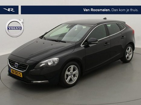 Volvo V40 - 1.6 D2 Momentum - 1