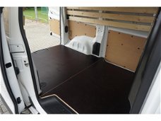 Citroën Jumpy - GB M 2.0 BlueHDi 120PK S&S 3-zit