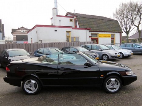 Saab 900 Cabrio - 2.3 SE // Youngtimer. € 1650, -// - 1