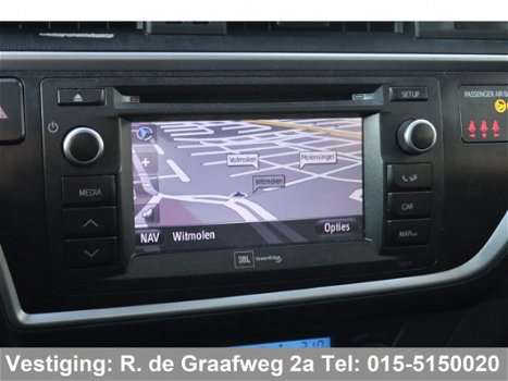 Toyota Auris Touring Sports - 1.8 Hybrid Lease Pro | Navigatie | Panoramadak | Half Leder | 1e eigen - 1