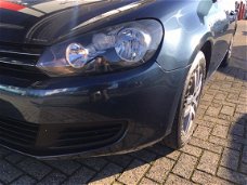 Volkswagen Golf - 1.2 TSI 105pk Comfortline BlueMotion / 5 deurs / NL auto