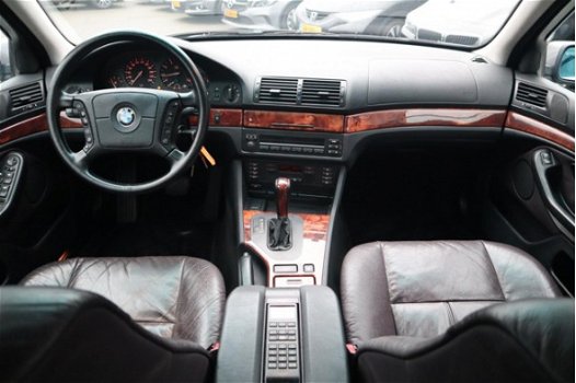BMW 5-serie - 523i Executive | Alpina | Youngtimer | Automaat | Leder interieur | Xenon | NAP | - 1