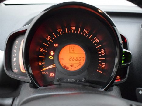 Toyota Aygo - 1.0 X-Wave Automaat | Navi - 1