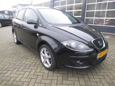 Seat Altea XL - 2.0 FSI Stylance AUT/NAV/PDC/STOELVERW./1e Eigenaar - 1