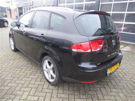 Seat Altea XL - 2.0 FSI Stylance AUT/NAV/PDC/STOELVERW./1e Eigenaar - 1