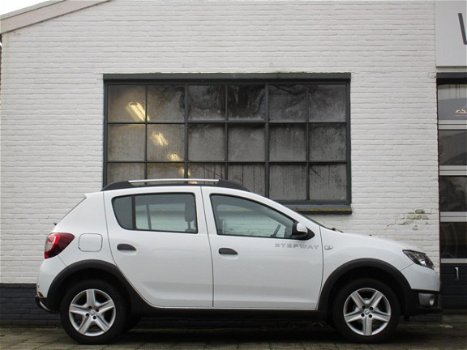 Dacia Sandero - 0.9 Tce 90pk STEPWAY Bi Fuel - LPG- Goedkoop rijden - 1