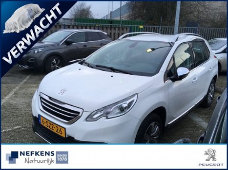 Peugeot 2008 - 1.2 82pk Allure | Navigatie | Climate Control | Half leder | Parkeersensoren | 16