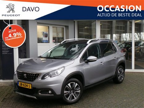 Peugeot 2008 - 1.2 PureTech 110pk S&S Allure TREKHAAK + NAVIGATIE - 1