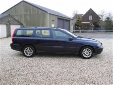 Volvo V70 - 2.4 Comfort Line