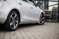 Volvo V40 - 1.6 D2 R-design , Navigatie, Panoramadak, Leer, - 1 - Thumbnail