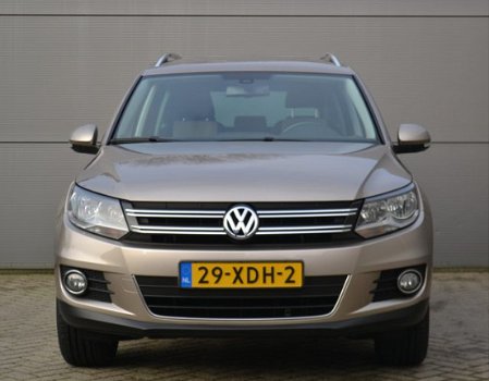 Volkswagen Tiguan - 1.4 TSI 122PK Sport&Style, Clima, Cruise, Navi, LMV, Trekhaak - 1