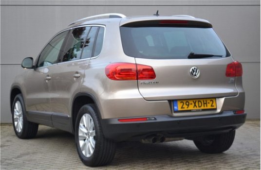 Volkswagen Tiguan - 1.4 TSI 122PK Sport&Style, Clima, Cruise, Navi, LMV, Trekhaak - 1