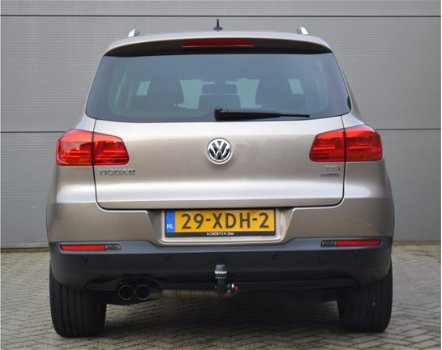 Volkswagen Tiguan - 1.4 TSI 122PK Sport&Style, Clima, Cruise, Navi, LMV, Trekhaak - 1