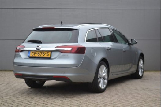 Opel Insignia Sports Tourer - 1.6 T 170PK Aut. Bose, Navi, Key-less, Schuif-kanteldak, 18 LMV - 1