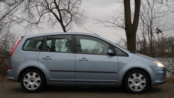 Ford C-Max - 1.6 TDCi Trend - 5deurs - Hoge instap - Airco - Vol opties - Inruil mogelijk - 1