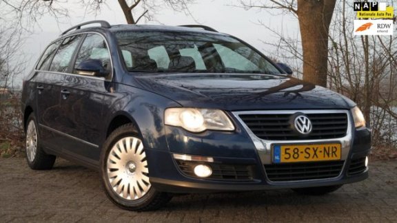 Volkswagen Passat Variant - 2.0 TDI Comfortline - Airco - Elek. pakket - Vol opties - Dealerauto - I - 1