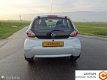 Toyota Aygo - 1.0 VVT-i Now Cool Go 5 drs Navigatie Dagverlichting - 1 - Thumbnail