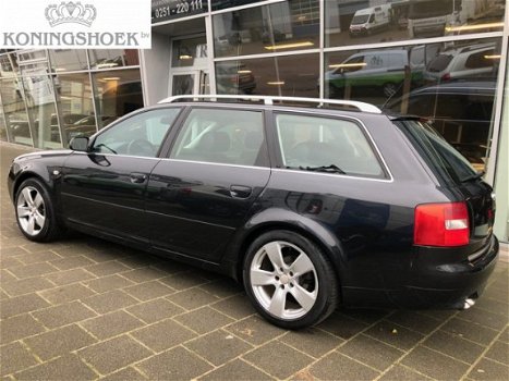 Audi A6 - 2.5 TDI Pro Line MT - 1