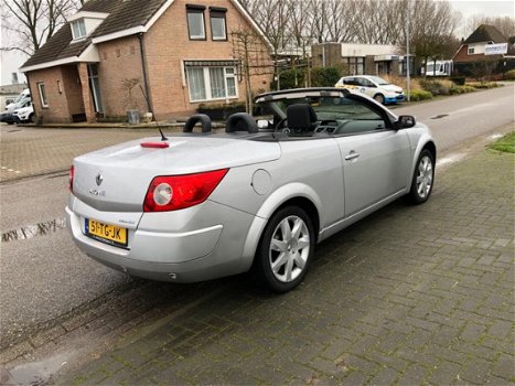 Renault Mégane coupé cabriolet - 2.0-16V Tech Line /XENON/NAVIGATIE/ - 1