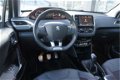 Peugeot 2008 - 1.6 BlueHDi GT-Line Bluetooth/Camera/Cruise/Navi/Panorama Parelmoer Wit Rijklaar 16.4 - 1 - Thumbnail