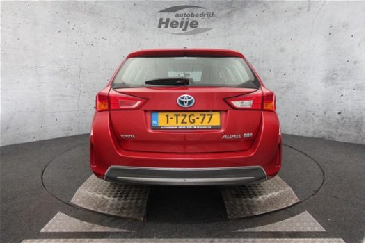 Toyota Auris Touring Sports - 1.8 Hybrid Aspiration | Climate Control | Navigatie | Achteruitrijcame - 1