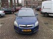 Opel Zafira - 2.2 Executive 1 jaar apk-nette auto-7 personen - 1 - Thumbnail