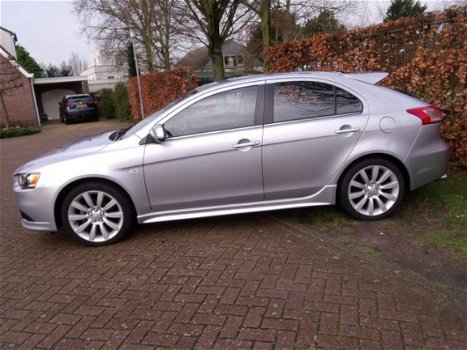 Mitsubishi Lancer Sportback - Lancer 1.8 MIVEC Intense - 1