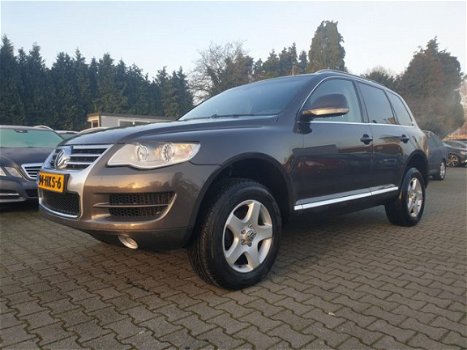 Volkswagen Touareg - 2.5 TDI AUT. *LEDER+NAVI+PDC+ECC+CRUISE - 1