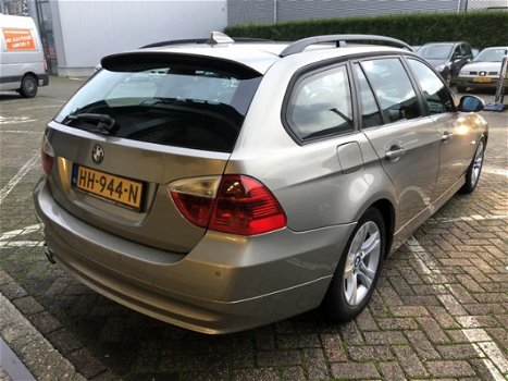 BMW 3-serie Touring - 318d Corporate Lease High Executive Leer climate controle lm-velgen PDC electr - 1