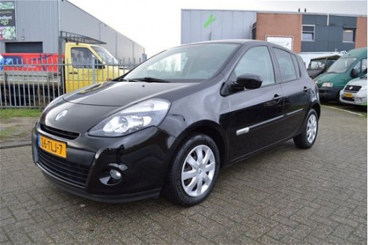 Renault Clio - 1.5 dCi Collection 5-Drs Airco - 1