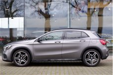 Mercedes-Benz GLA-Klasse - 180 Automaat | AMG-line | Navigatie | Achteruitrijcamera |