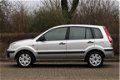 Ford Fusion - 1.4 16V Cool en Sound / Airco / slechts 74.000 km - 1 - Thumbnail