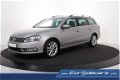 Volkswagen Passat Variant - 2.0 TDI Highline BlueMotion *Navigatie*Leer*1ste Eigenaar - 1 - Thumbnail