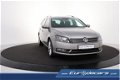 Volkswagen Passat Variant - 2.0 TDI Highline BlueMotion *Navigatie*Leer*1ste Eigenaar - 1 - Thumbnail