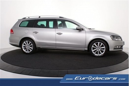 Volkswagen Passat Variant - 2.0 TDI Highline BlueMotion *Navigatie*Leer*1ste Eigenaar - 1