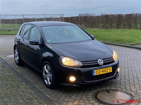 Volkswagen Golf - 2.0 TDI Highline - 1