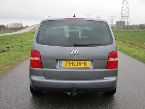 Volkswagen Touran - 2.0 TDI Trendline Met ECC/Cr-control/Elektrische ramen - 1