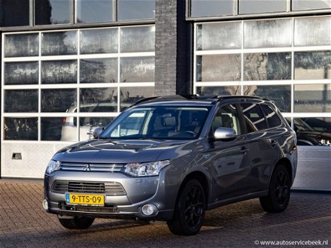 Mitsubishi Outlander - PHEV INSTYLE + - 1