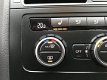 Volkswagen Touran - 1.2 TSI 105 PK H6 BlueMotion LIFE Navigatie, parkassist, Stoelverwarming, Donker - 1 - Thumbnail