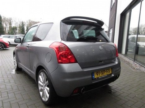 Suzuki Swift - 1.6 125pk Sport, Clima, Keyless, Multi stuur, LM velgen - 1