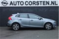 Volvo V40 - 2.0D4 Navi Ecc Pdc 16