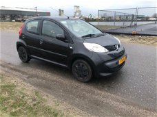 Peugeot 107 - 1.0-12V XS 5 deurs toerenteller