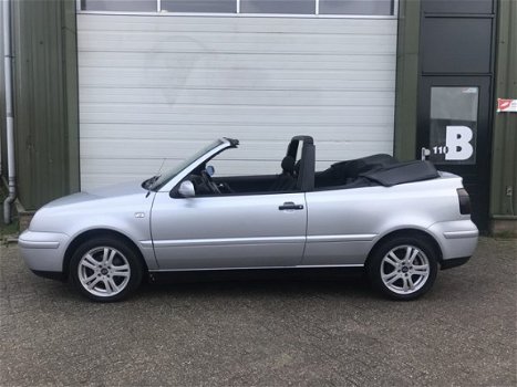 Volkswagen Golf Cabriolet - 2.0 Trendline, Cruise, NL-auto, NAP - 1