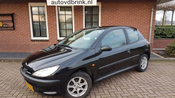 Peugeot 206 - 1.4 XR - 1