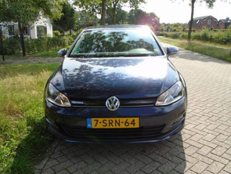 Volkswagen Golf - 1.6 TDI Highline BM Executive - 1