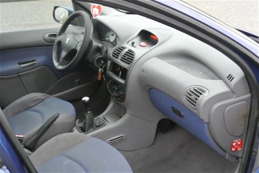 Peugeot 206 SW - 1.4 X-line airco apk 16-10-2020 inruil mogelijk nap - 1