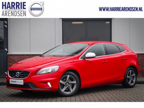 Volvo V40 - T2 Nordic+ Sport, Standkachel, Trekhaak, Xenon - 1